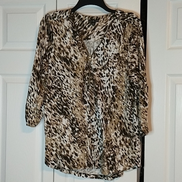 Maison Coupe pattern blouse - Picture 3 of 3